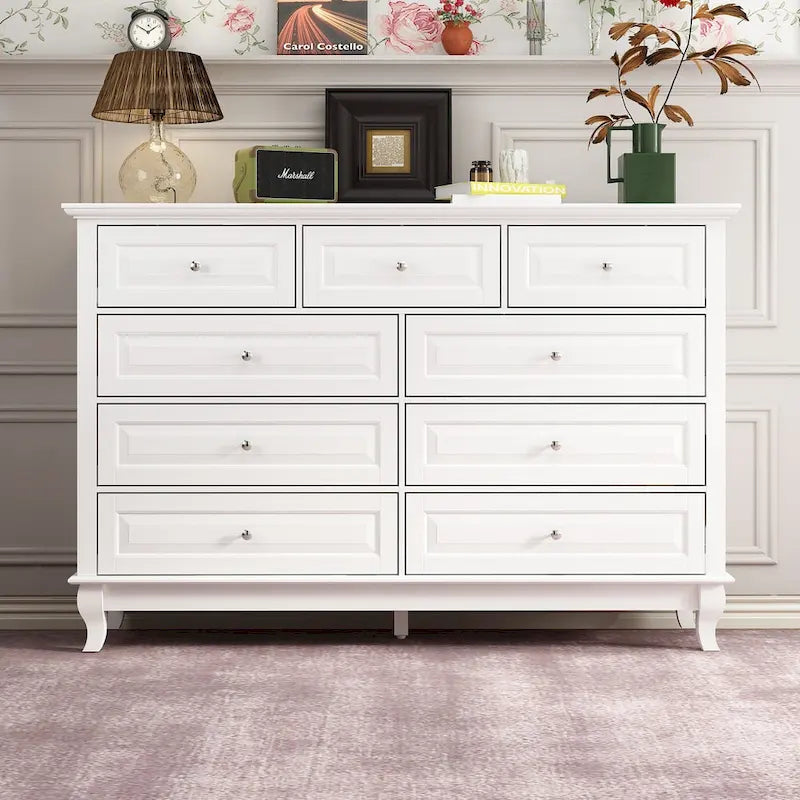 Commode à 9 tiroirs de 139,95 cm de large : Meuble de rangement spacieux au design épuré, laqué