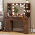 Coiffeuse avec miroir et ampoules