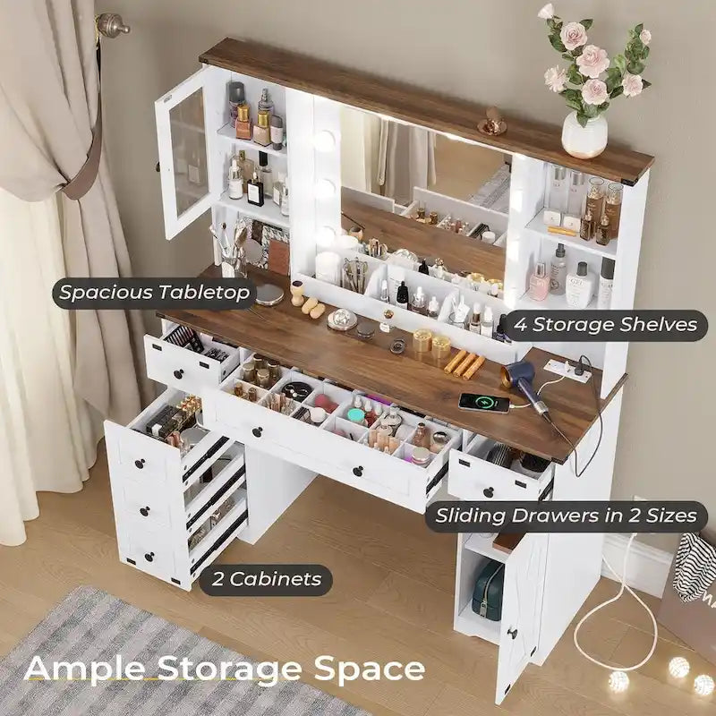 Coiffeuse avec miroir et ampoules