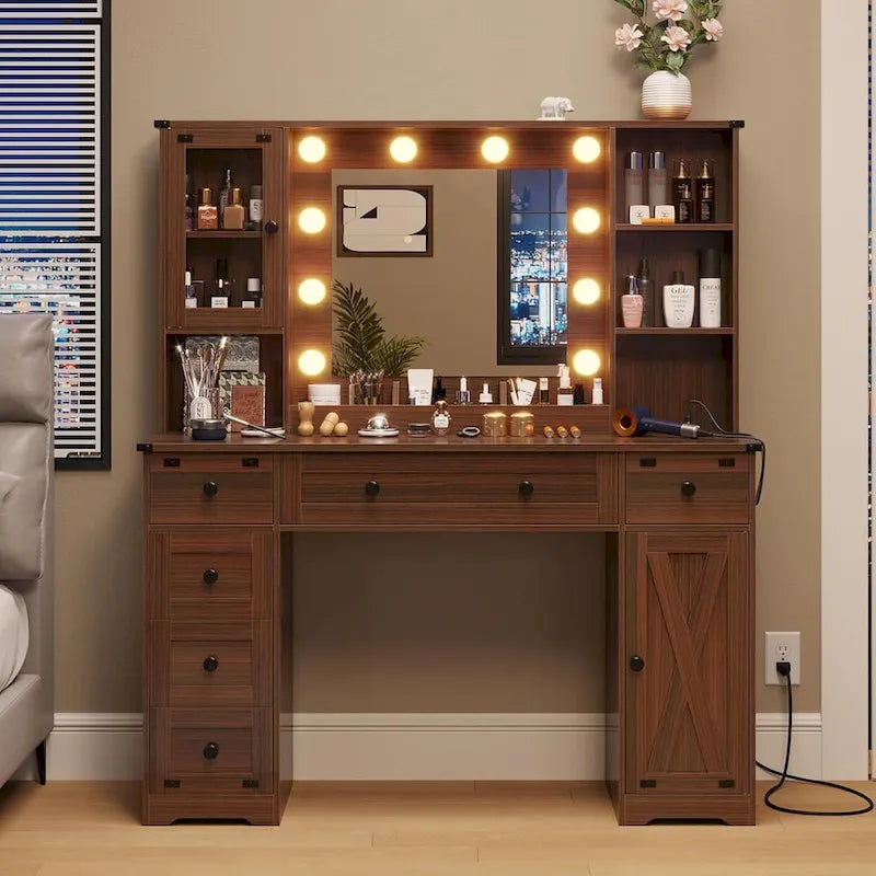Coiffeuse avec miroir et ampoules