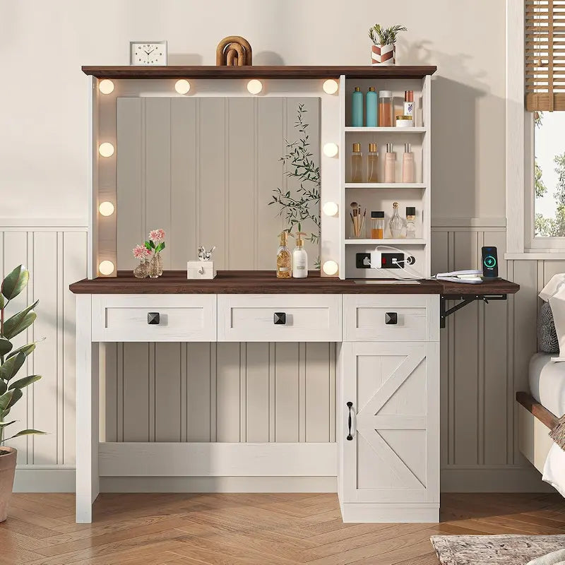 Coiffeuse avec miroir et ampoules