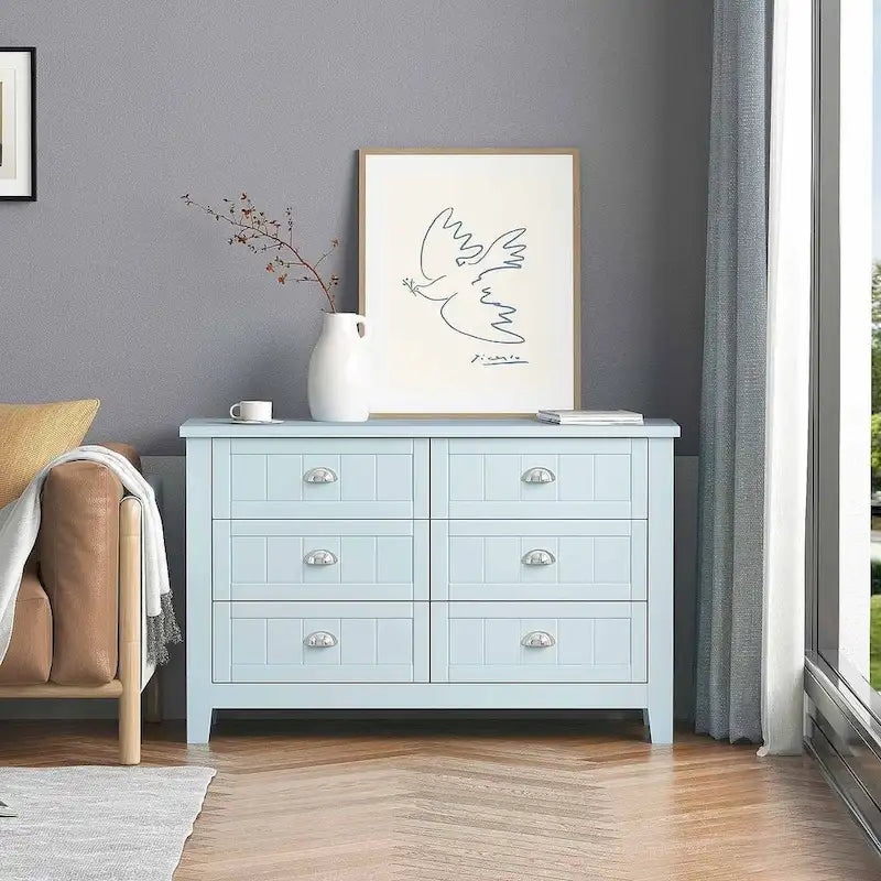 Commode moderne avec cadre en bois massif et poignée coquille rétro