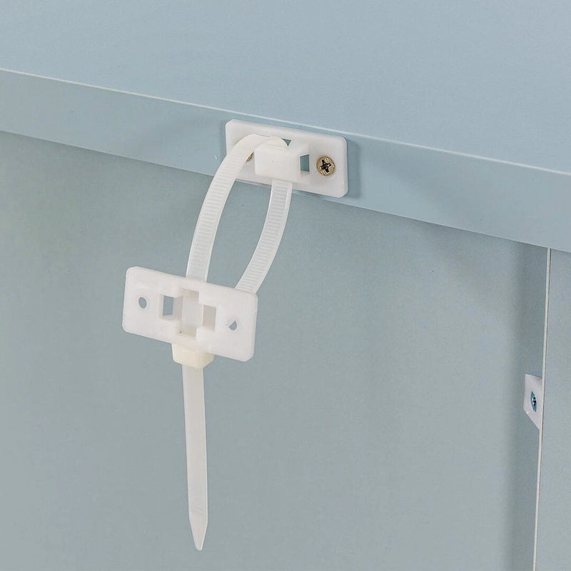 Commode moderne avec cadre en bois massif et poignée coquille rétro