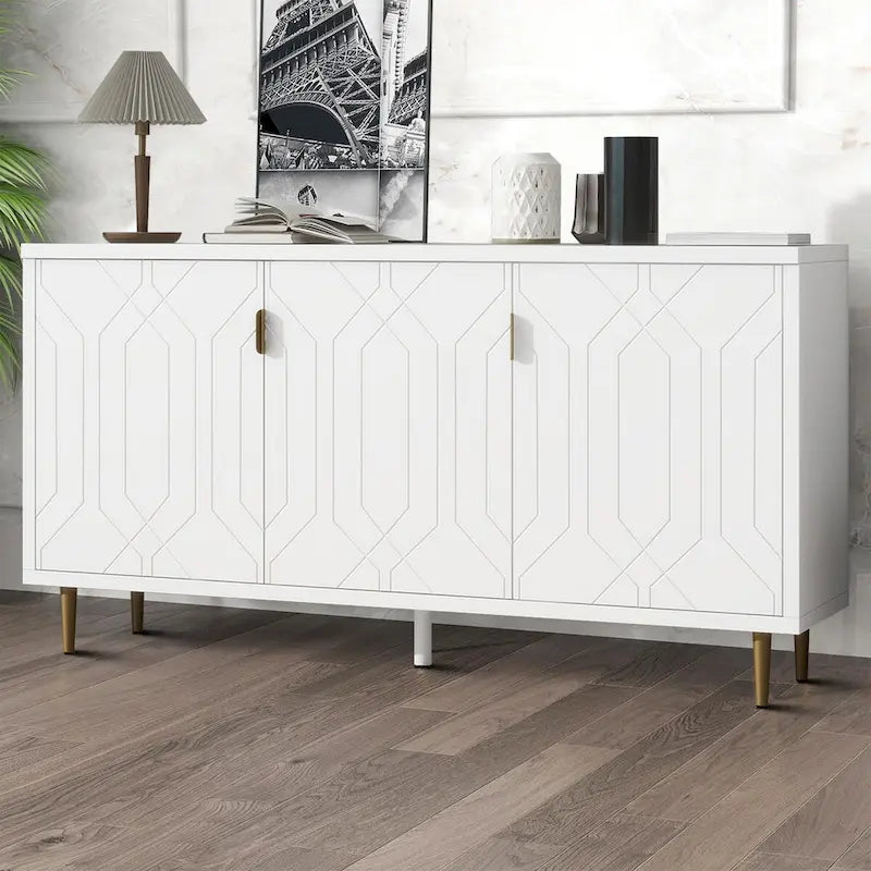 Buffet élégant en bois du milieu du siècle avec trois étagères intérieures